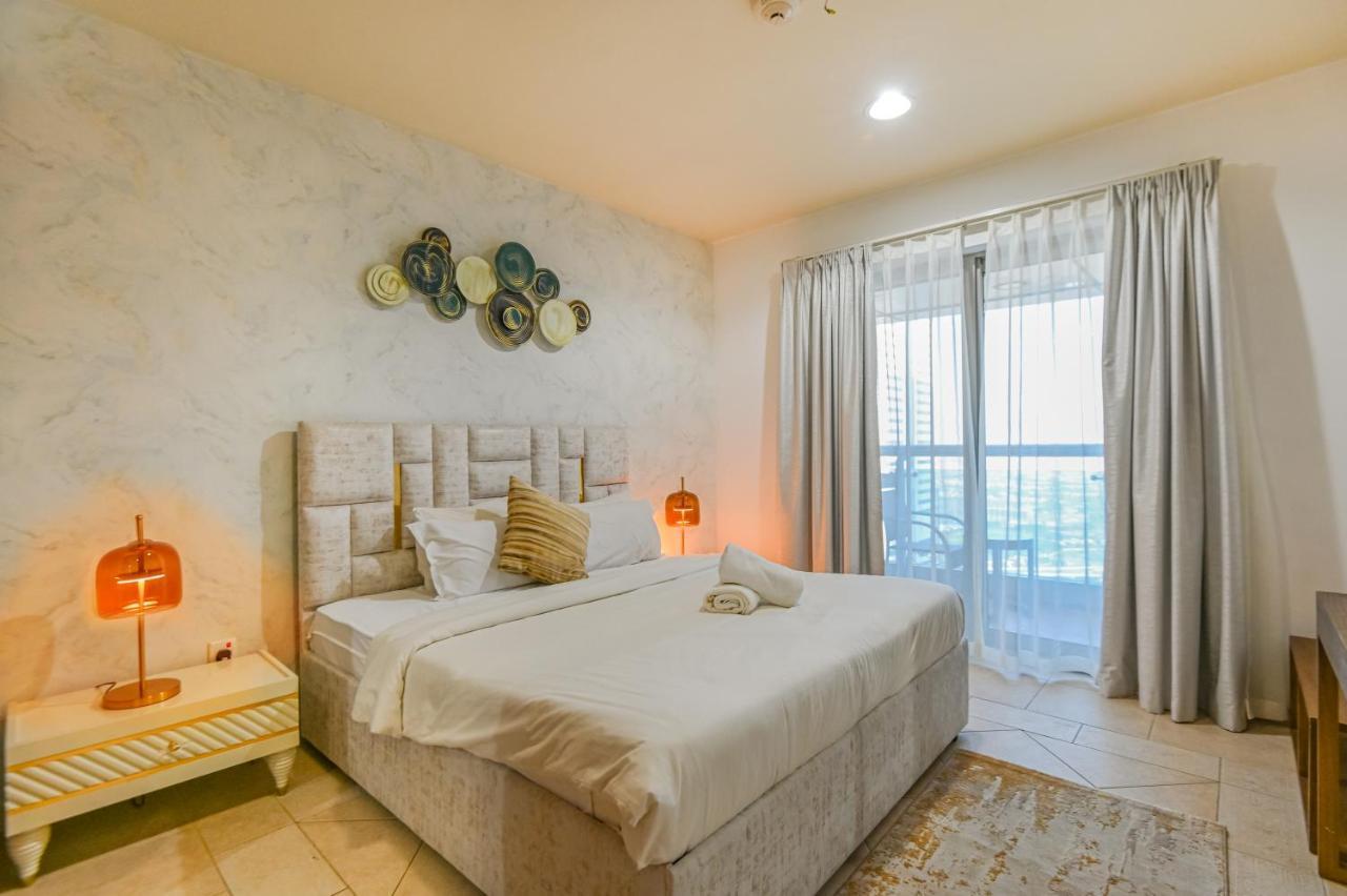 Charming 1 Bedroom Princess Tower Ahlan Holiday Homes Dubaï Extérieur photo